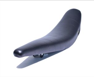 Swept Banana Saddle / Seat for 24 / 26 inch. Bikes