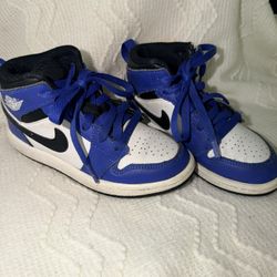 Nike Size 11 toddler 