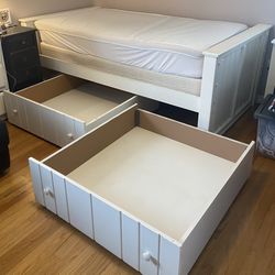 Twin Bed With Mattress And Mattress Top