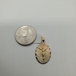 14KT TRI COLOR JESUS CHARM 
