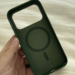iPhone 17 Pro Tech Woven case