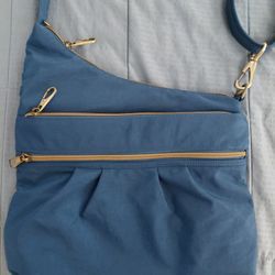 Brand NEW Travelon CROSSBODY Bag