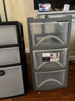 2 cajoneras x $20