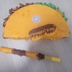 Taco Piñata 