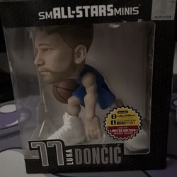 Luka doncic mavericks pop figure