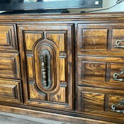 Wood Dresser 