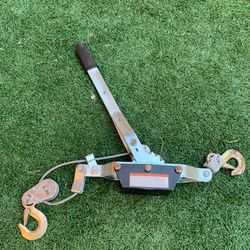 HAUL-MASTER 4000 lb. Cable Winch Puller