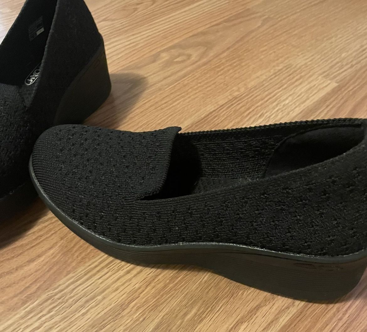 Black Sketchers Wedges Size 7 1/2