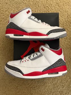 Size 13 (Used, damaged box) - 2022 Air Jordan 3 retro fire red
