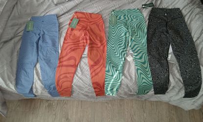 Balance Collection Printed Leggings