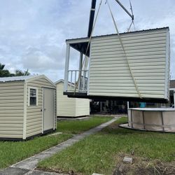 Sheds relocated ,,, Movemo Casita de patio Rv Container Rv Crane Available 