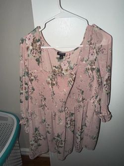 Plus Size Floral Blouse