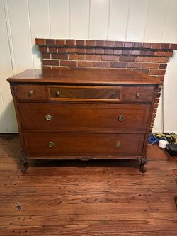 Vintage wood dresser
