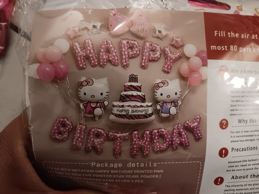 Hello Kitty Ballons