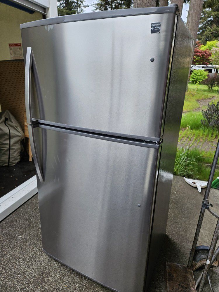 Kenmore Top-Freezer Refrigerator and 21 Cubic Ft. Total Capacity, Stainless Steel