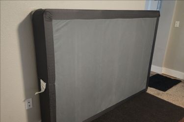 Full Bed Gray Box Spring