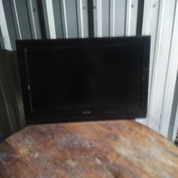 4 Sale 32 Inch TV Working Condition No Stand Bracket 