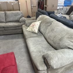 SOFA AND LOVESEAT 