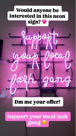 Lash/neon sign
