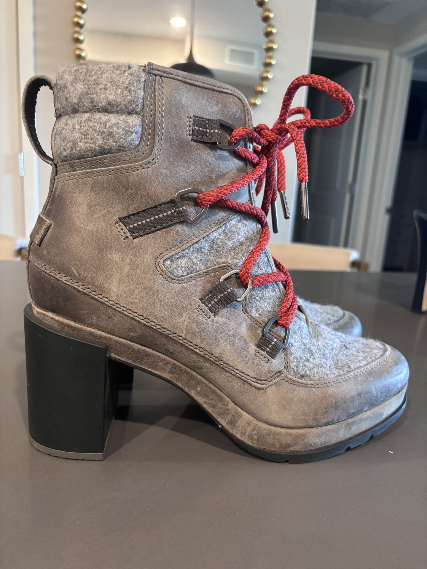 Sorel heel boots