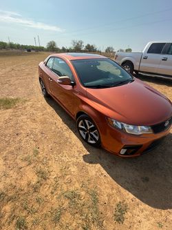 2010 Kia Forte Koup SX 2D