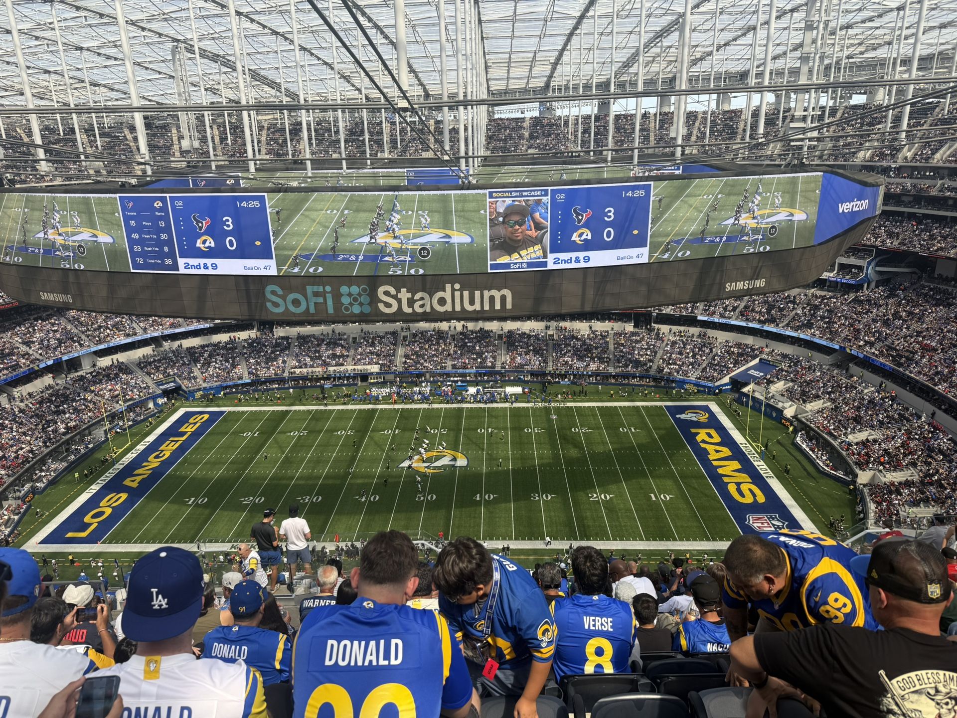 Rams Vs Colts  **4 Tickets**