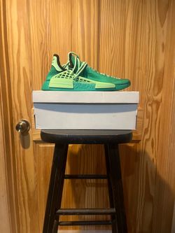 Adidas human race size 10