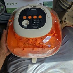 Egg Incubator 