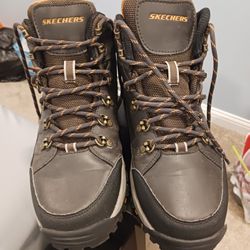 SKETCHES BOOTS FOR MEN.........😁😊😍