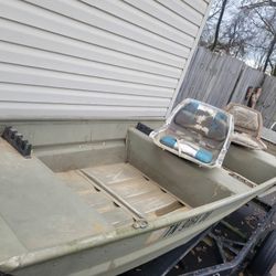 Tracker 12 Flat Bottom Boat