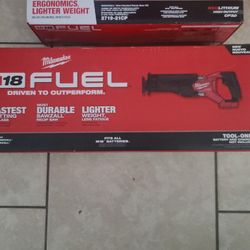 Milwaukee M18 FUEL Sawzall (Tool Only)