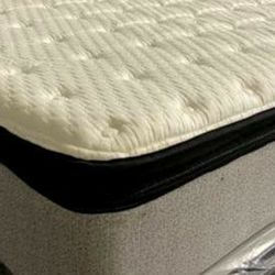 BRAND New PLUSH QUEEN MATTRESSES!