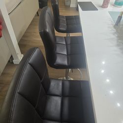 Sale 3 Barstools