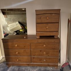 Dresser / Nightstand