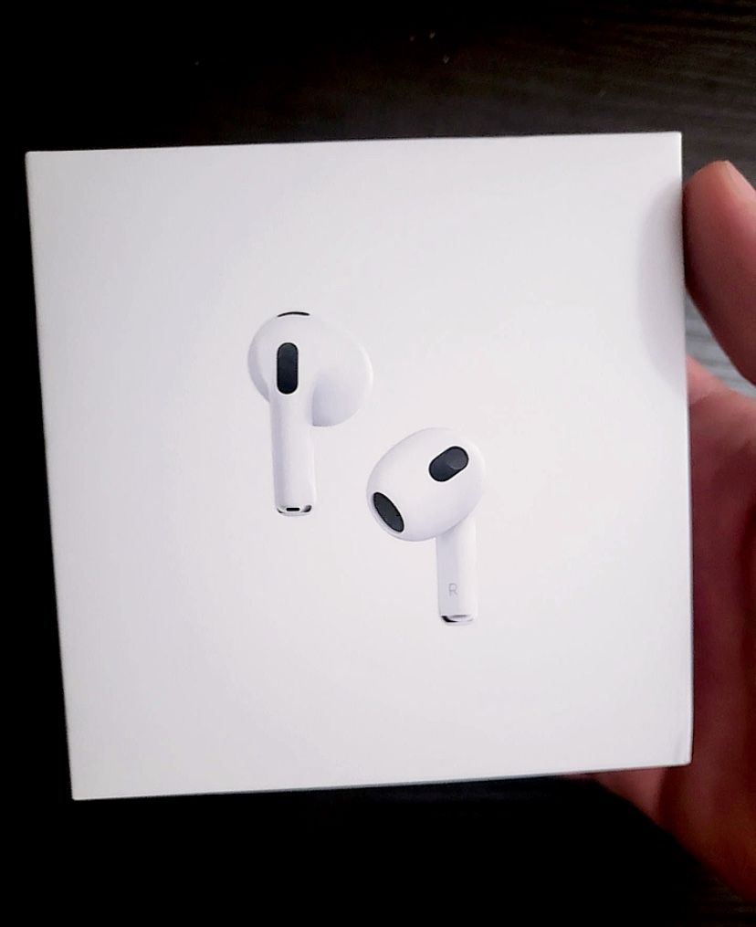 Apple AirPods 3rd Generation Wireless Charging New *Plus Discount