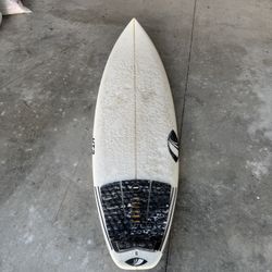 HT2 Phillip Toledo’s model 5’9 eps