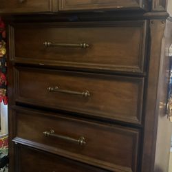 FREE Set If Chester Real Oak Dressers
