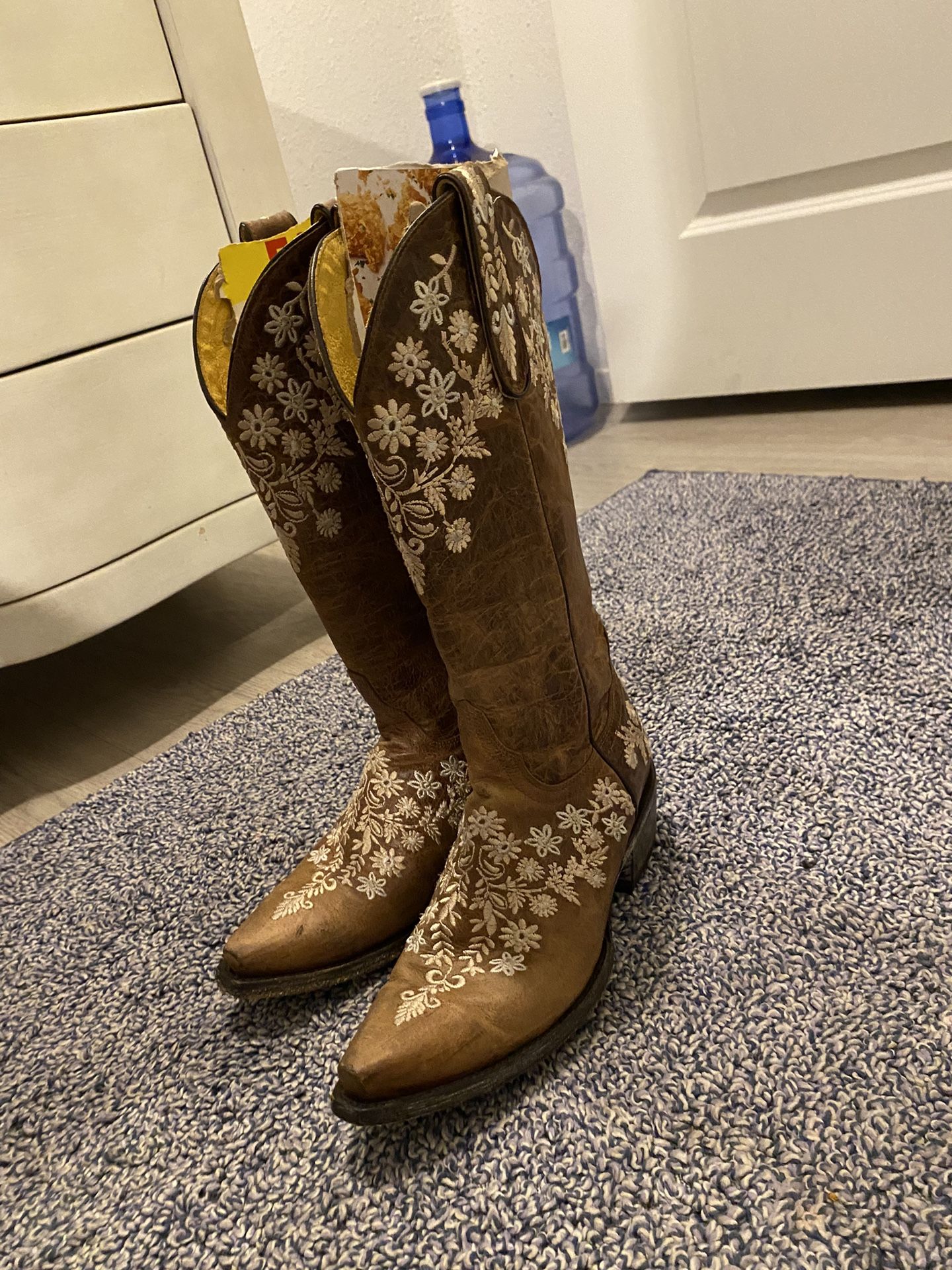 Cavenders Women boots