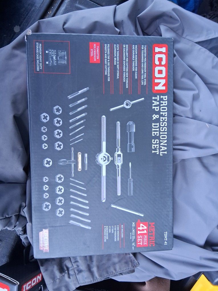 Tap And Die Set