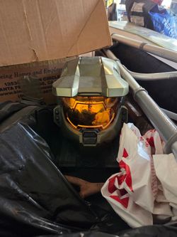 Halo 3 Master Chief helmet