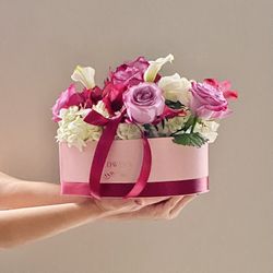 Mixed Flower Arrangement 