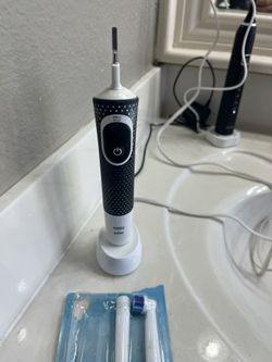 Oral b Pro 500 Rechargeable Electric Toothbrush