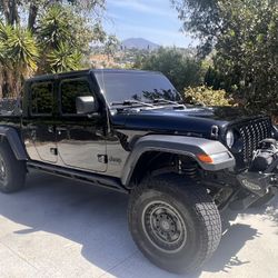 2021 Jeep Gladiator