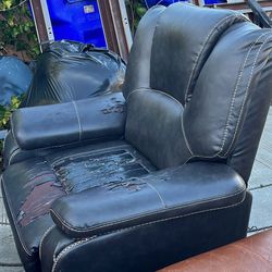 Free Recliner 