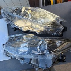 14-16 Mazda 3 Pair Headlight Assembly Driver Passenger Side