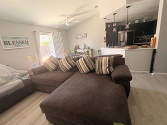 Full Sectional