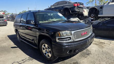 2003 GMC YUKON XL DENALI PARTING OUT PARTS FOR SALE PARTES 