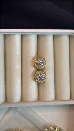 Beautiful earings
