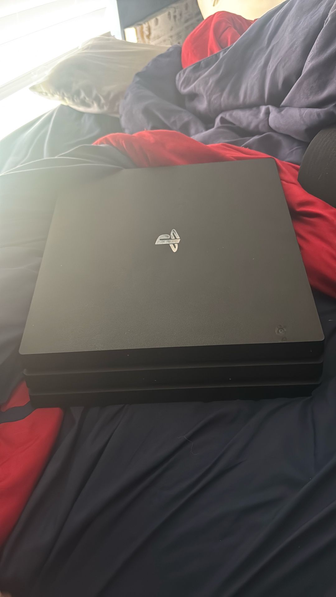 PS4 Pro 
