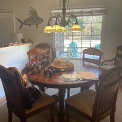 Kitchen Table Round Tables With 6 Chairs And A Leaf 